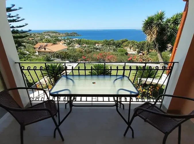 Mediterranean Lägenhetshotell